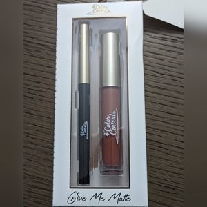 Cosmetic from color central